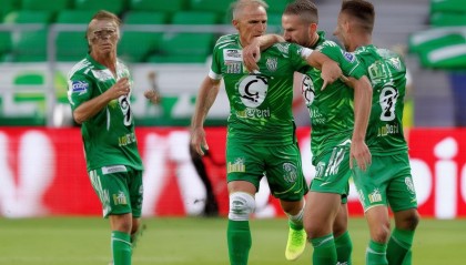 CCTV13直播分析：国际足球赛事精彩瞬间与赛事影响力解读